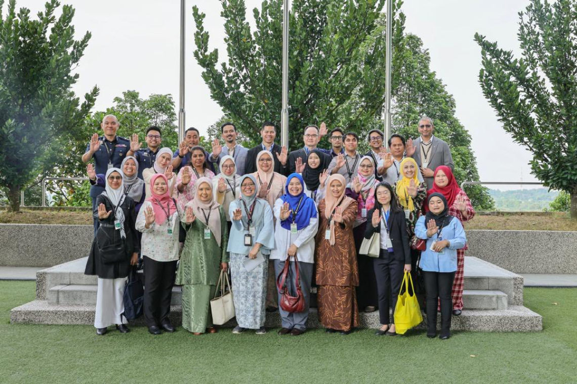 Sesi Lawatan Ke SPRM